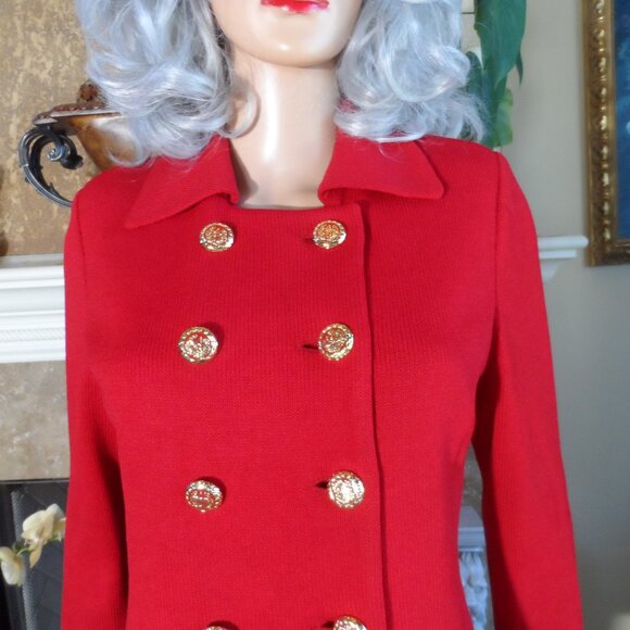 St. John Collection Red Knit Double Breasted Jacket & Skirt Suit SIze 8 - Picture 6 of 16